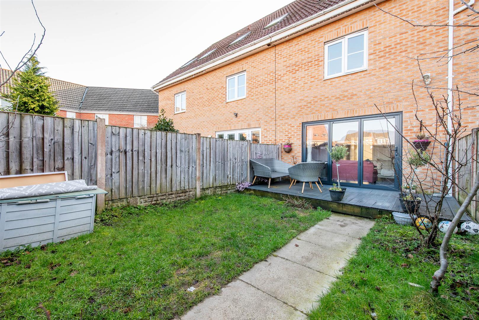 Marine Crescent, Chorley